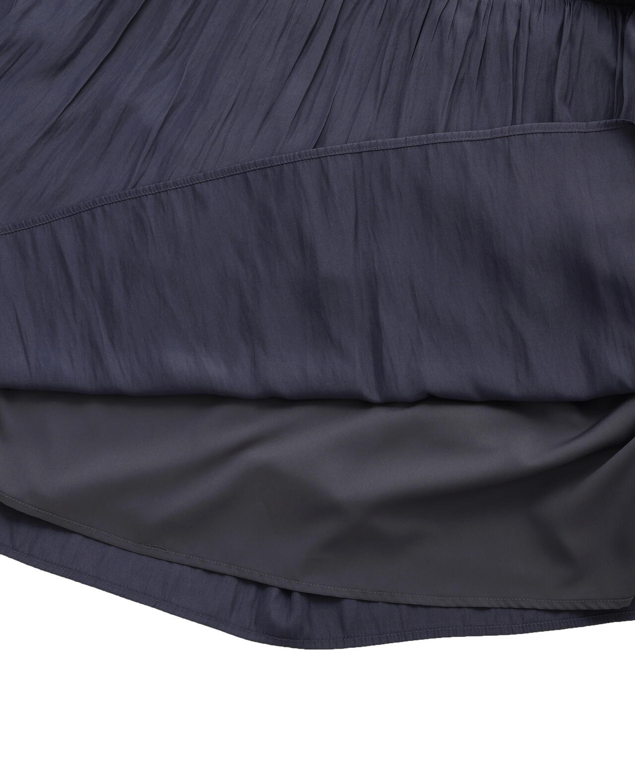 割線ランダムティアードスカート