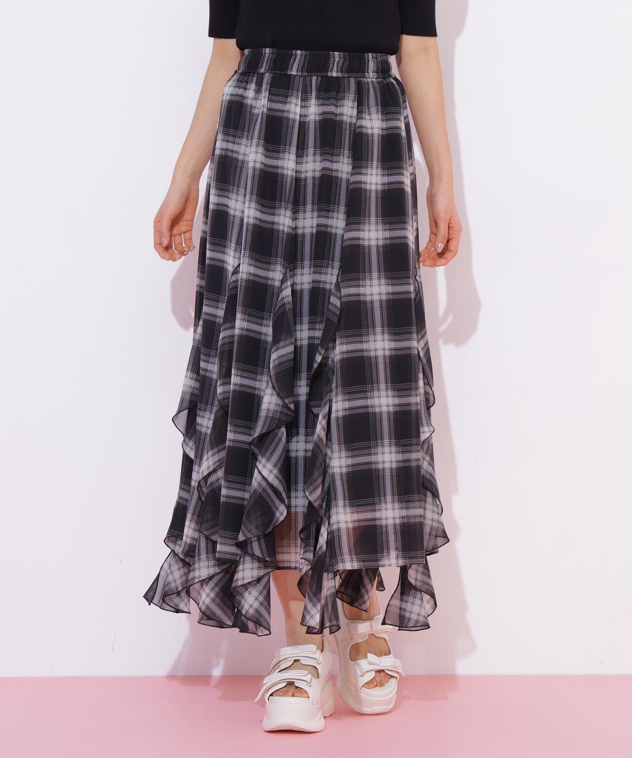 170cm 着用サイズ:FR