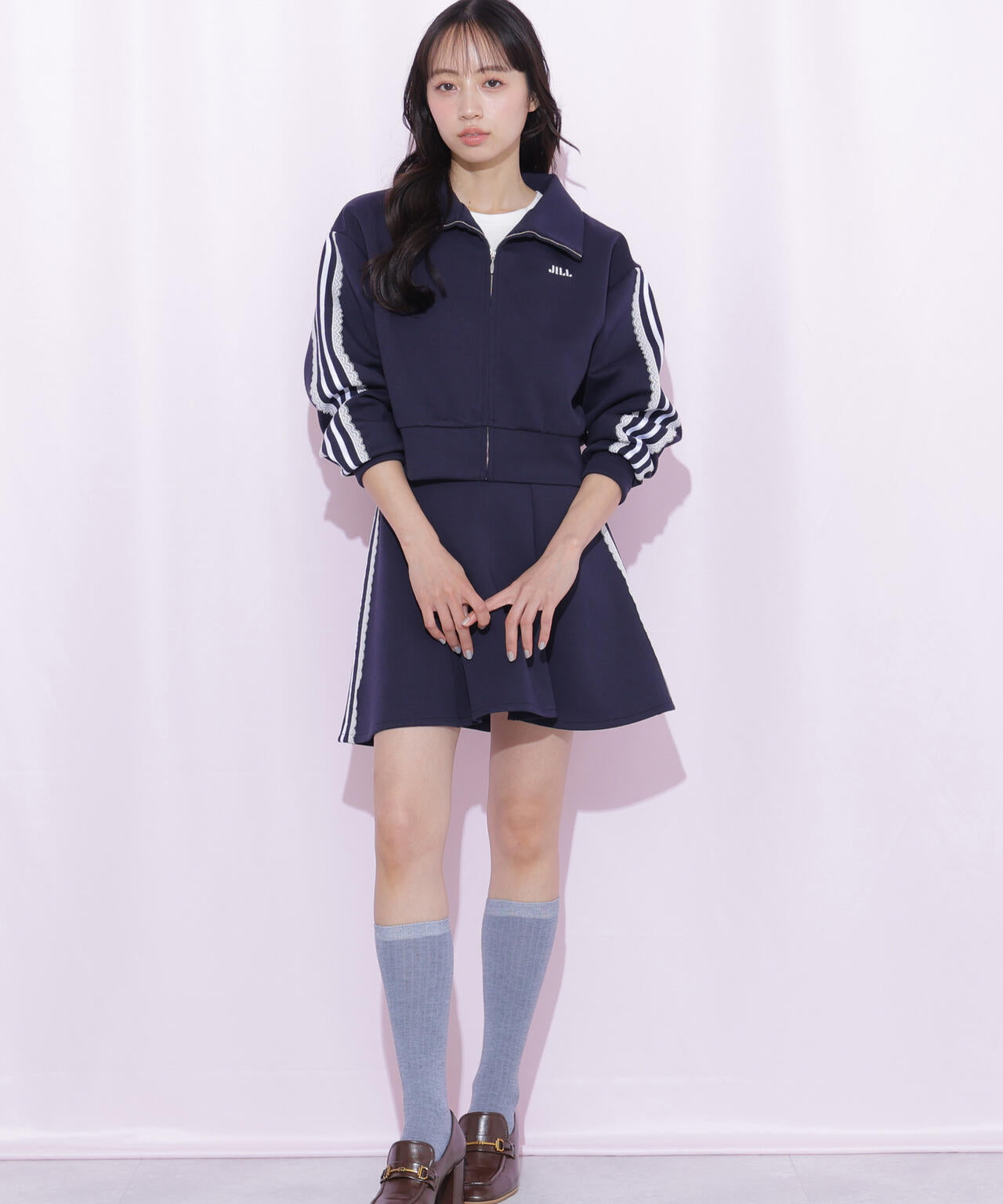 160cm 着用サイズ:FR