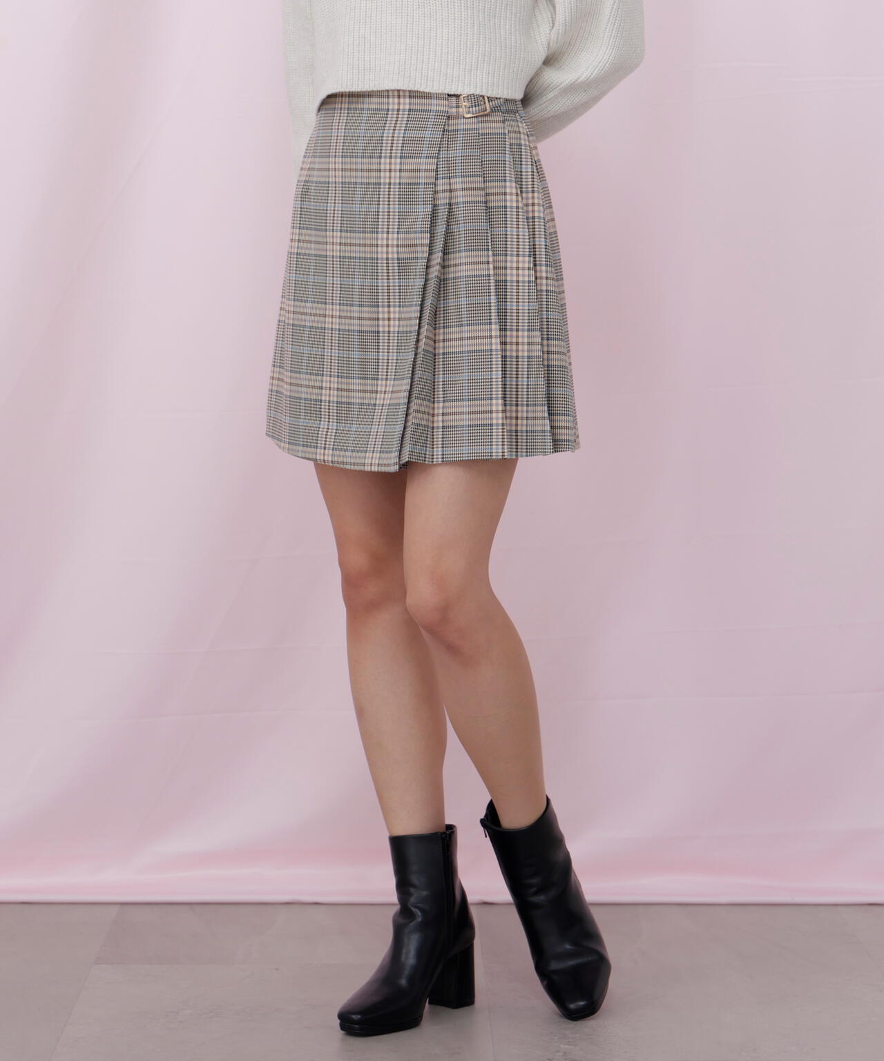 サイドプリーツスカパン