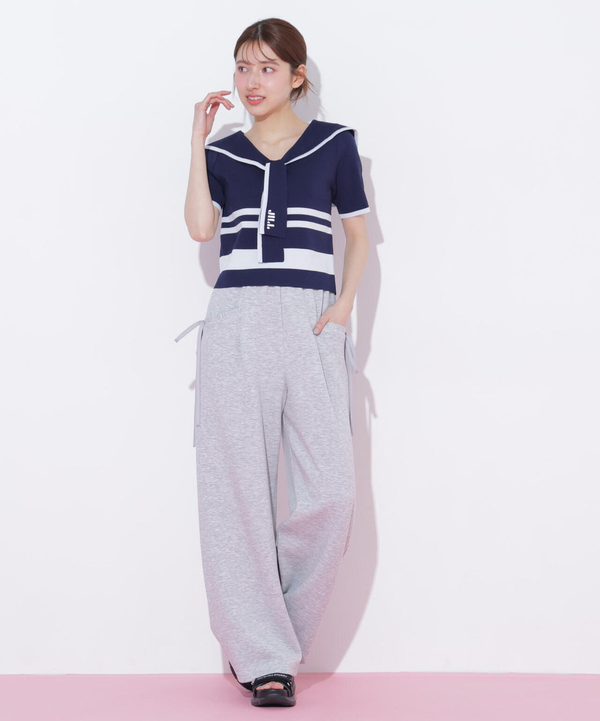170cm 着用サイズ:FR