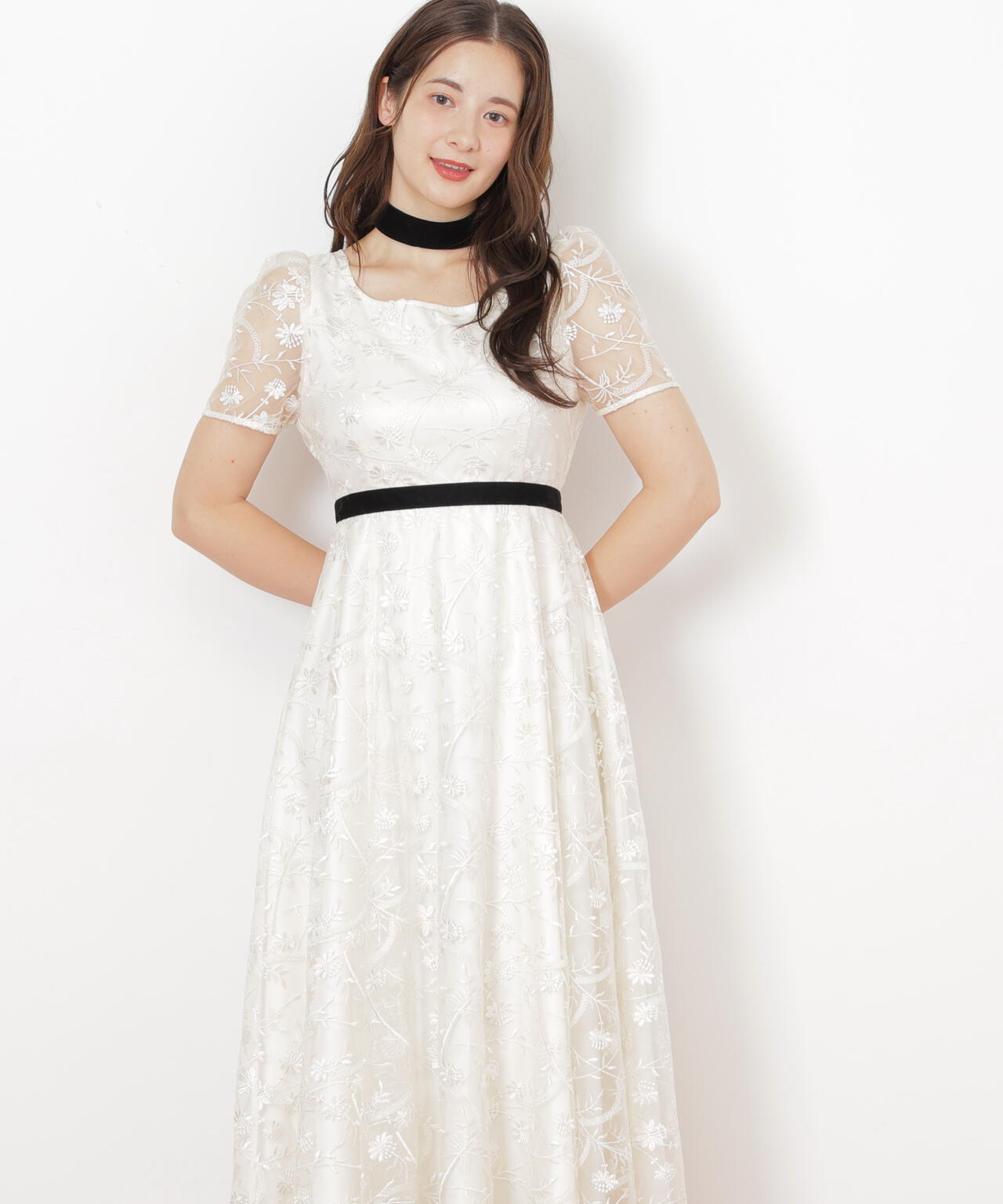 <mikuさんコラボ>エンブロイダリーレースドレス
