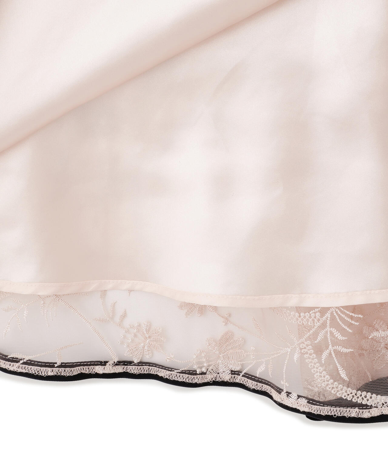 <mikuさんコラボ>エンブロイダリーレースドレス