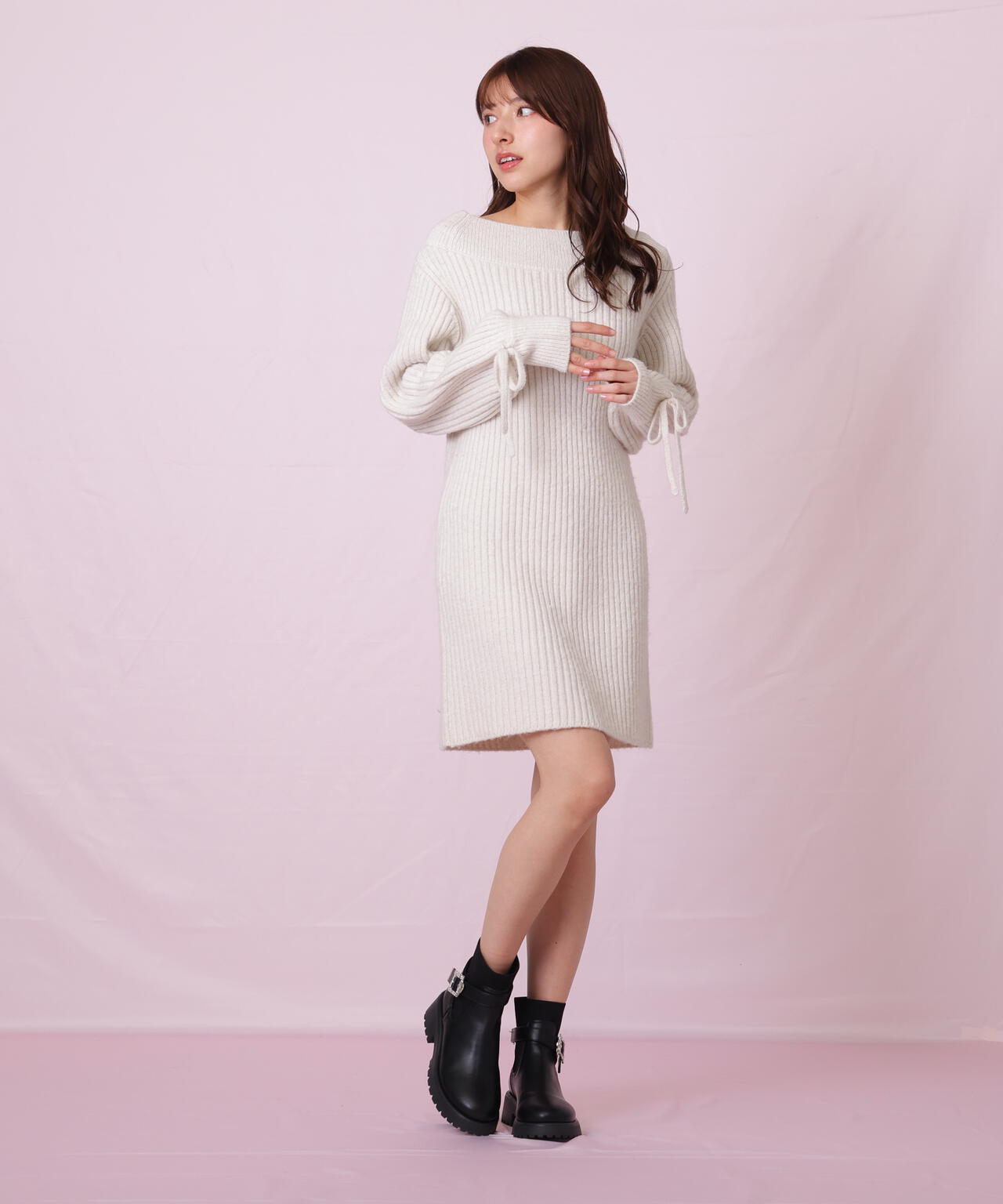 袖リボンニットワンピース