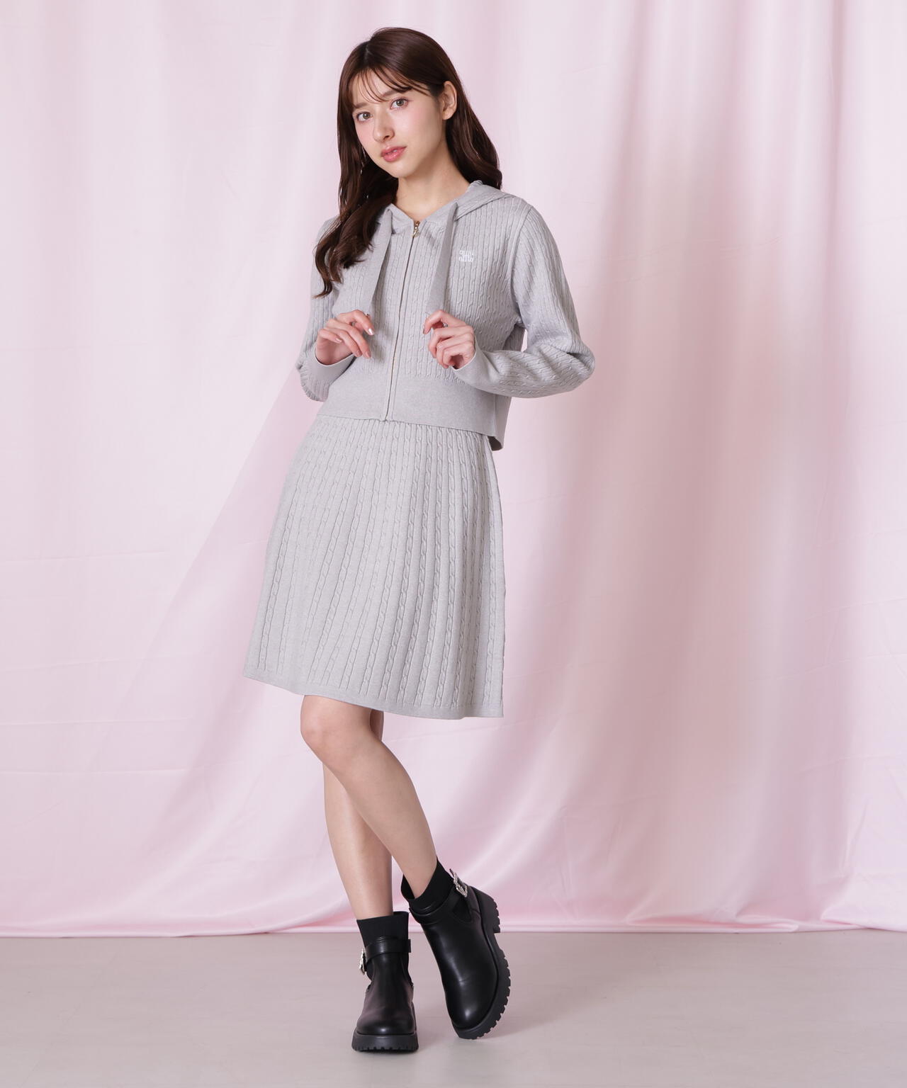 ケーブルニットパーカーセットアップ