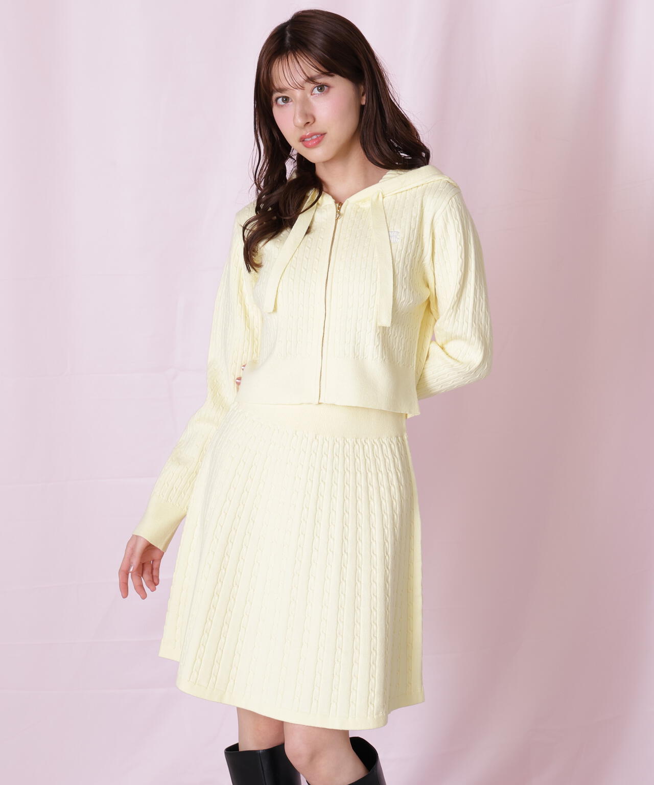 ケーブルニットパーカーセットアップ