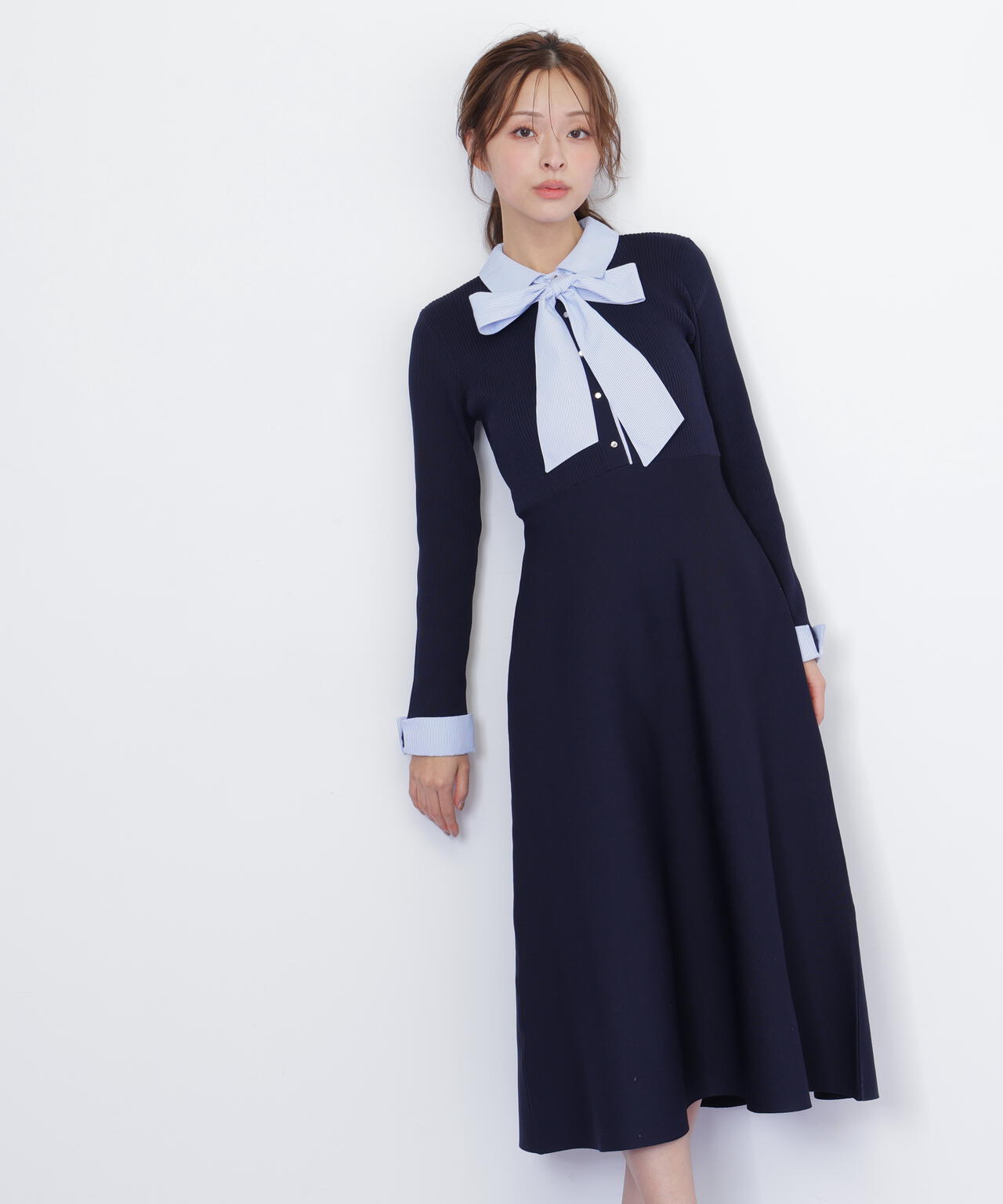 シャツ襟ドッキングニットワンピース