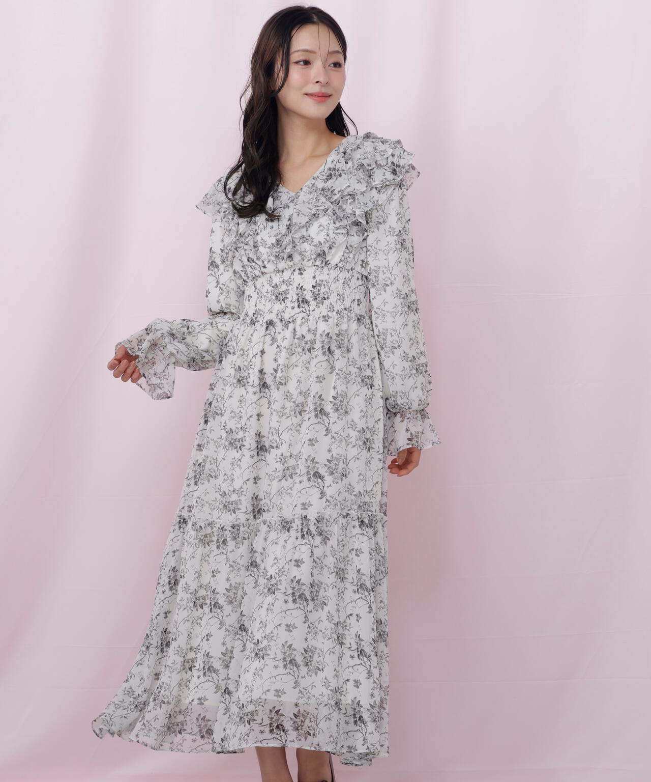 花柄ボリュームフリルワンピース