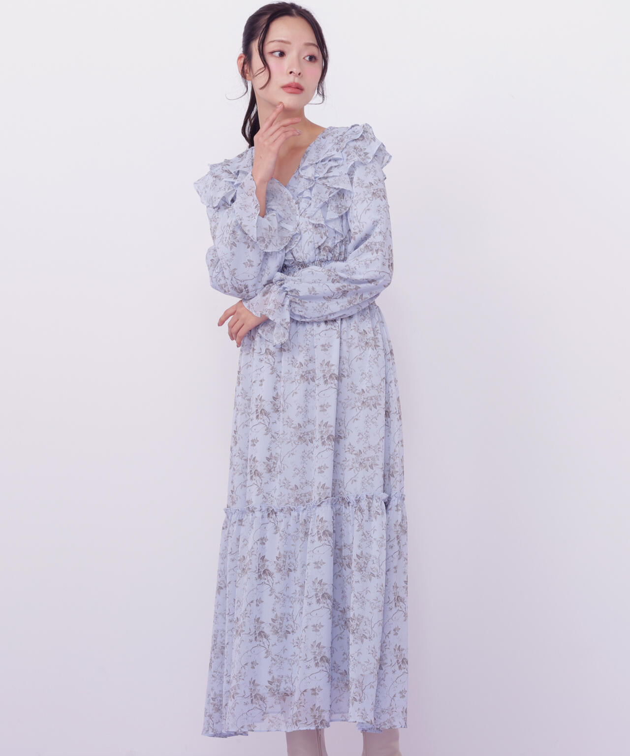花柄ボリュームフリルワンピース