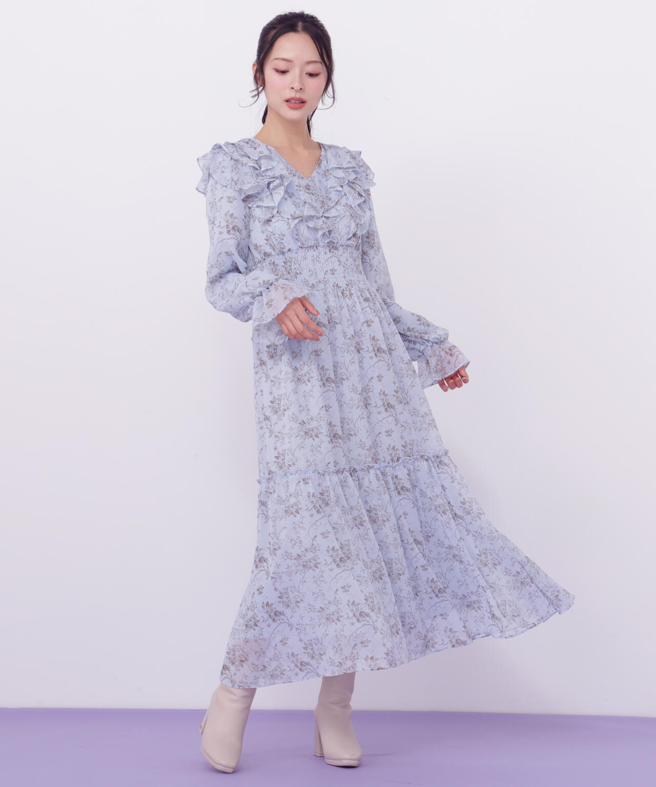 花柄ボリュームフリルワンピース
