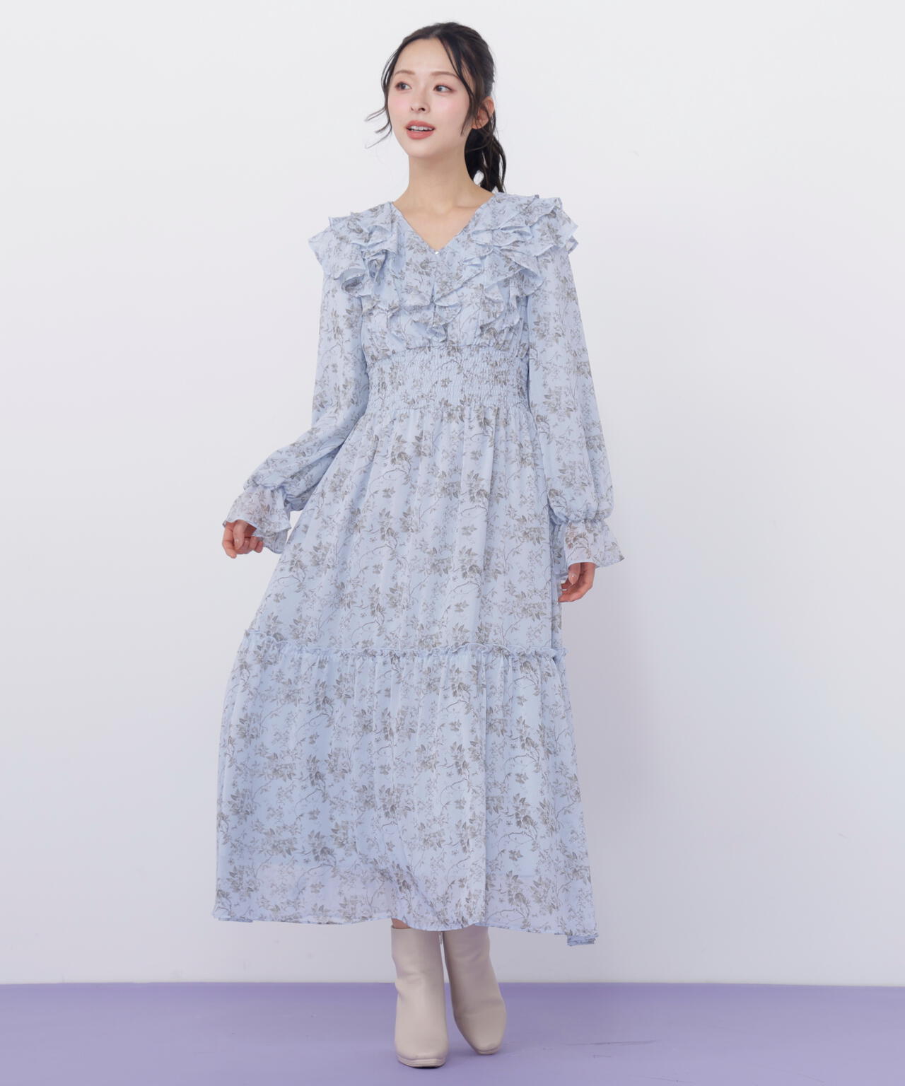 花柄ボリュームフリルワンピース
