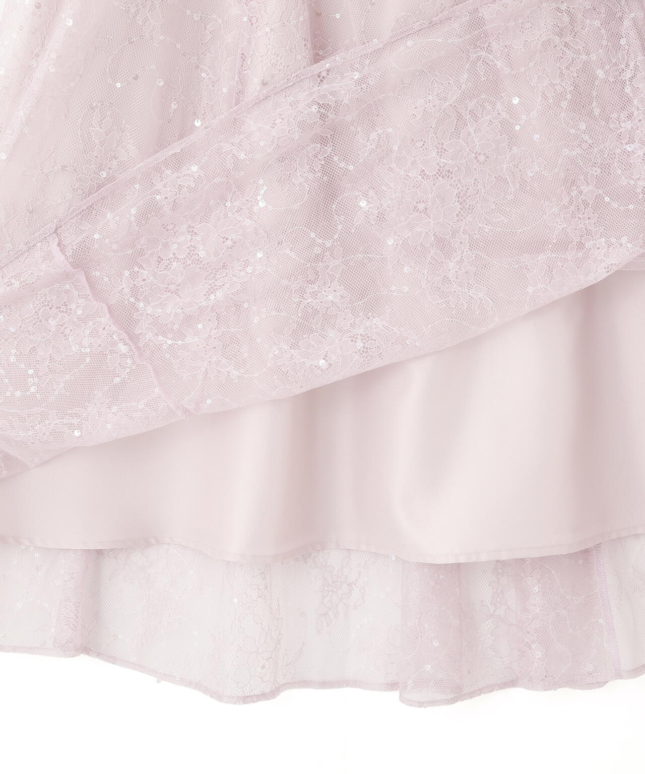 スパンコール付きレースワンピース