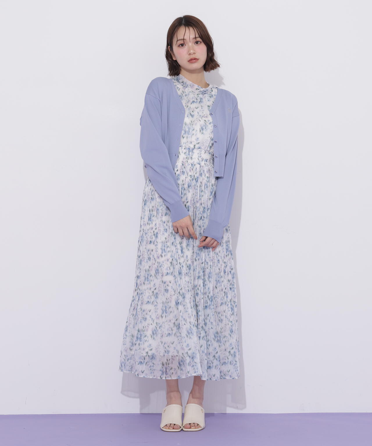 ぼかしフラワープリントワンピース