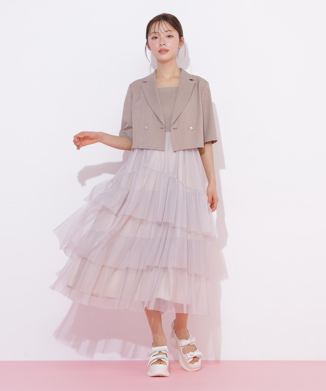 170cm 着用サイズ:FR
