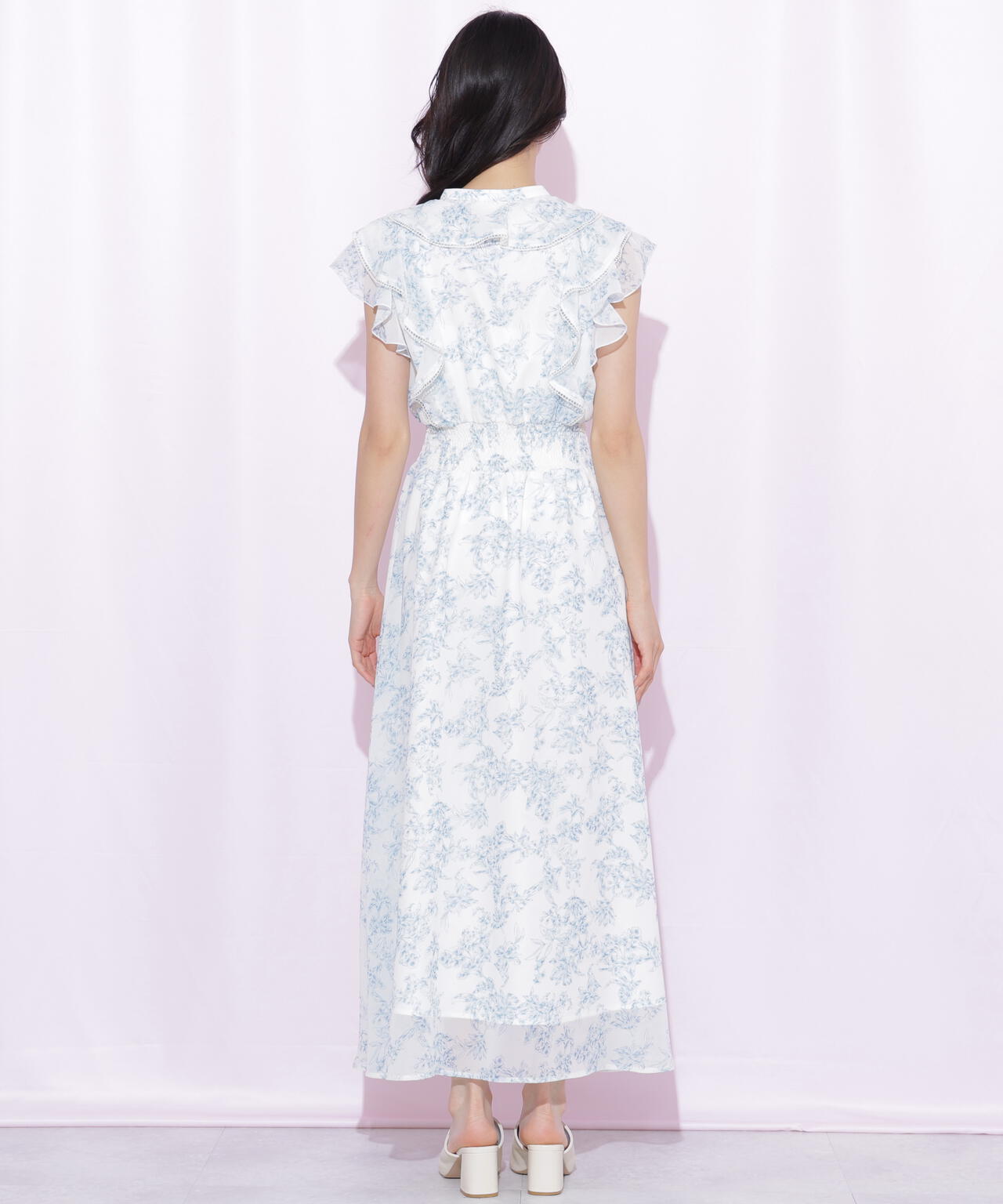 160cm 着用サイズ:FR