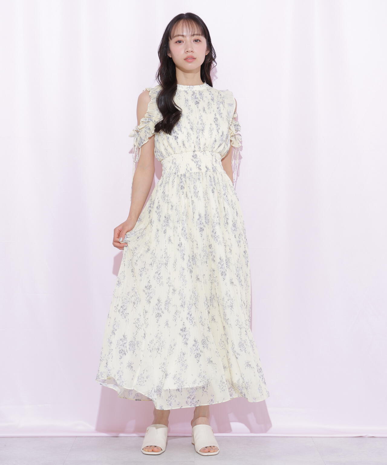 160cm 着用サイズ:FR