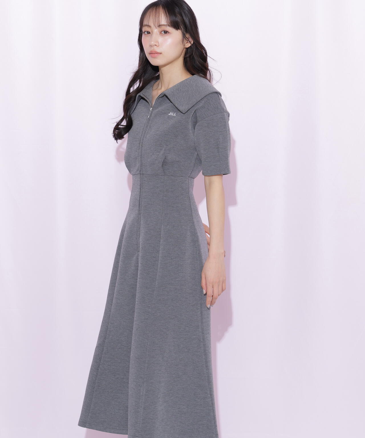 160cm 着用サイズ:FR