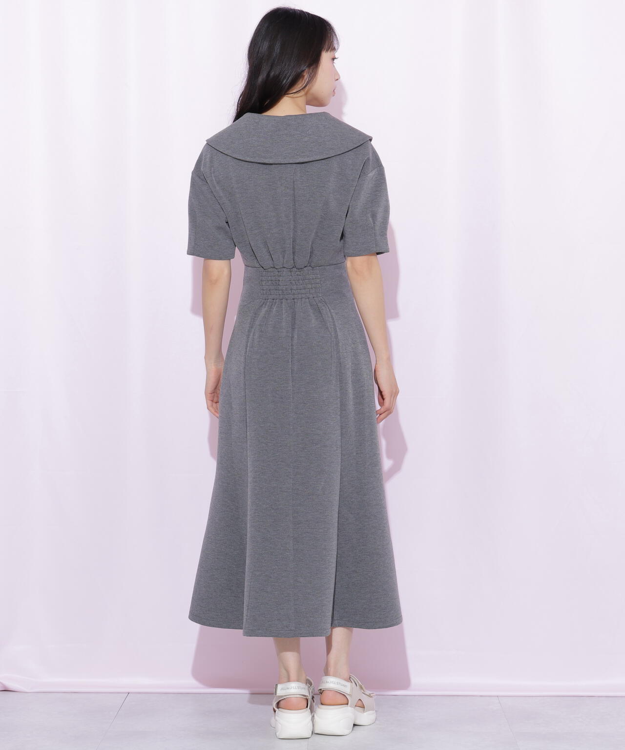 160cm 着用サイズ:FR