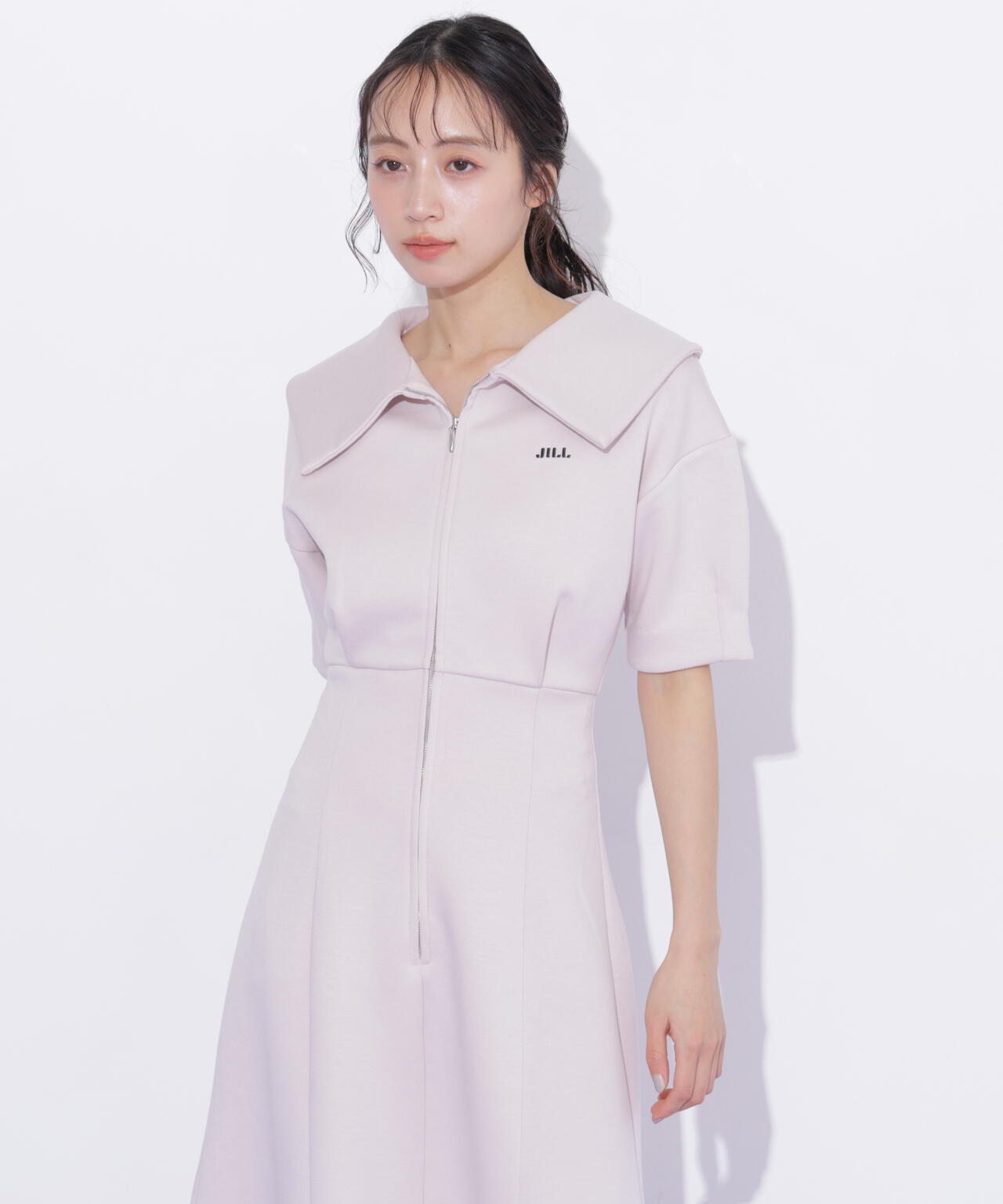 160cm 着用サイズ:FR