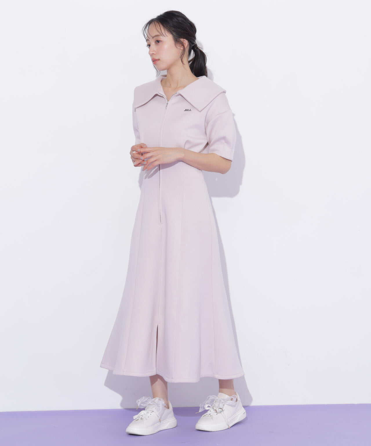 160cm 着用サイズ:FR