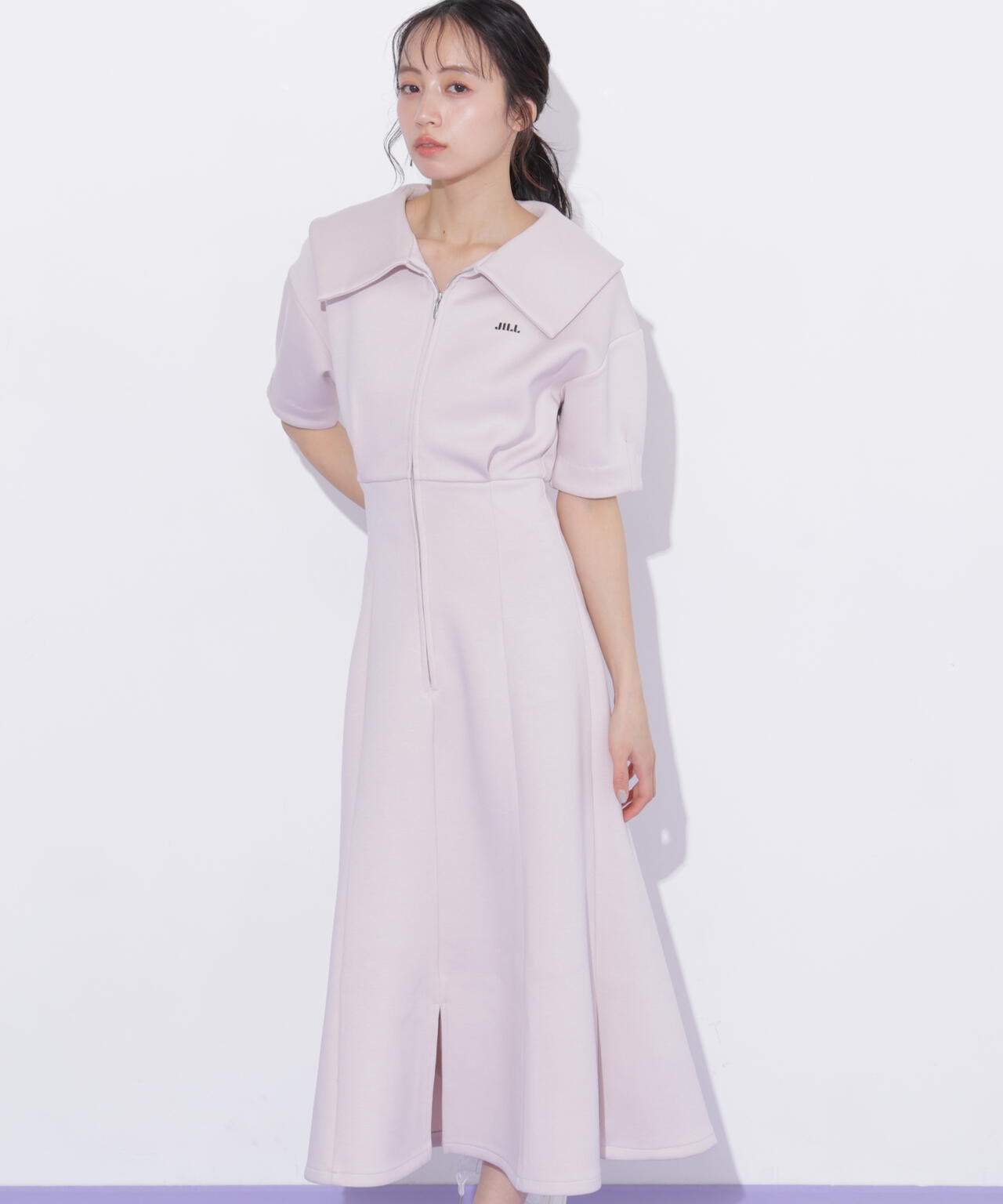 160cm 着用サイズ:FR