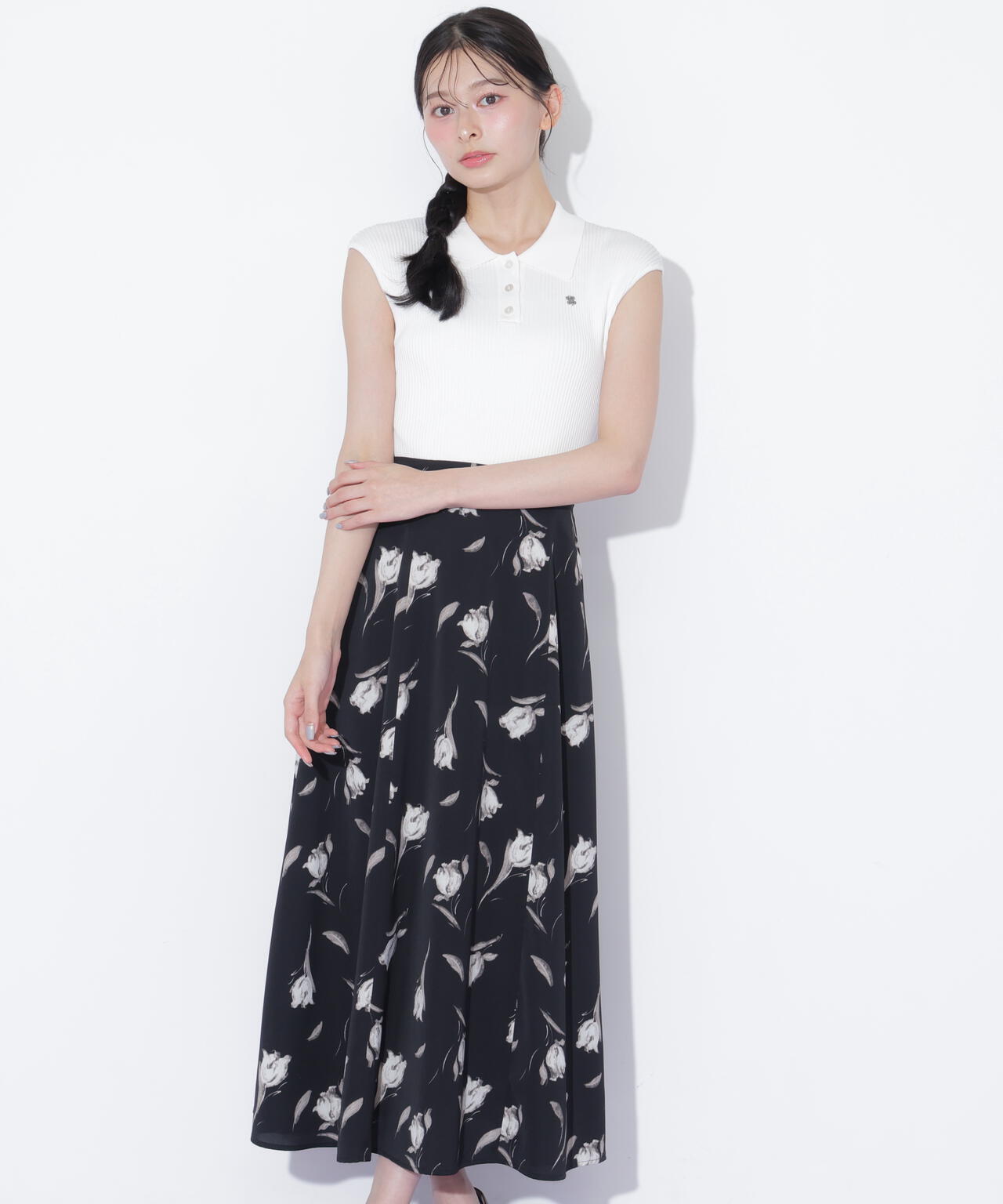 160cm 着用サイズ:FR