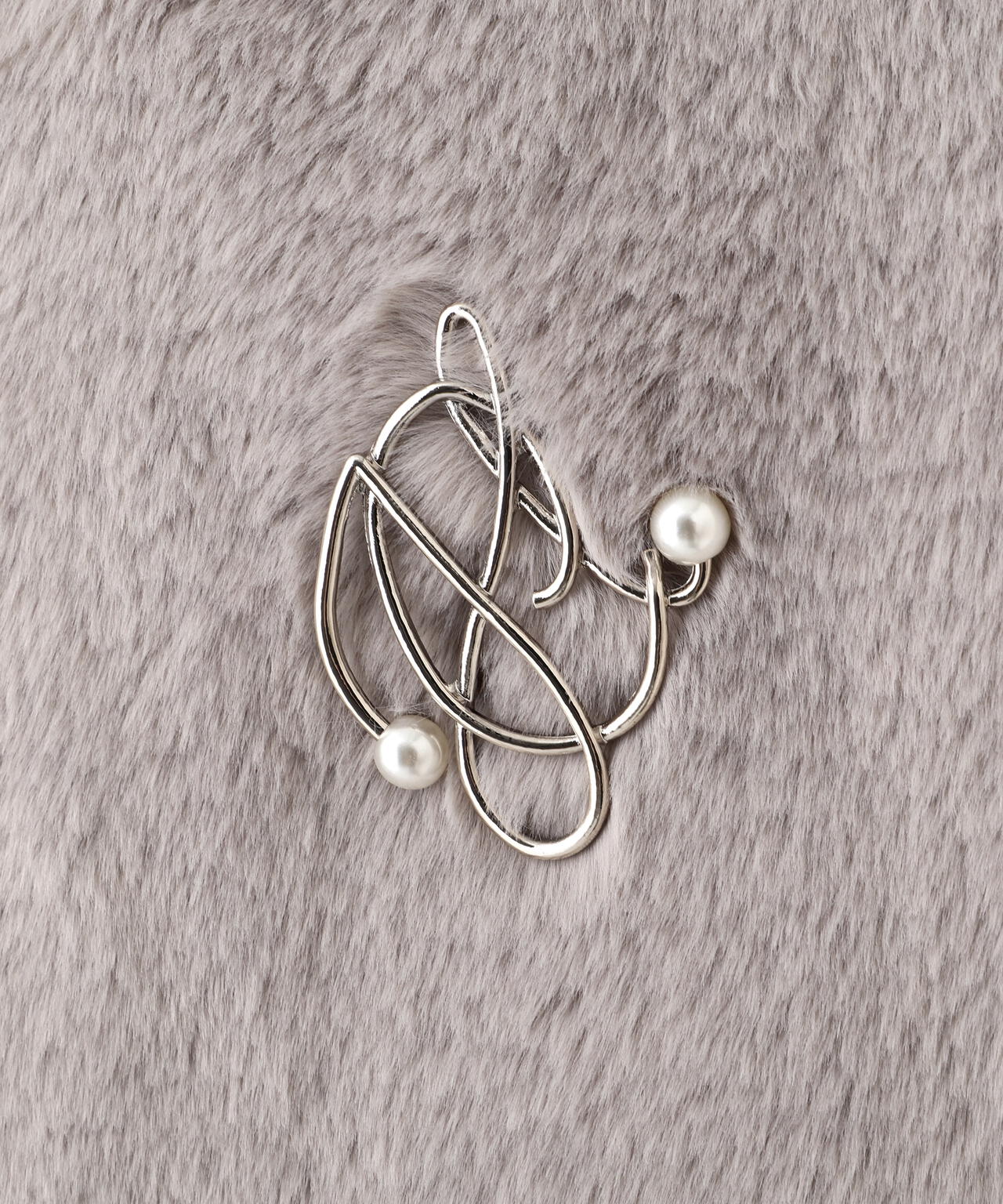 <mikuさんコラボ>フェイクファーケープ