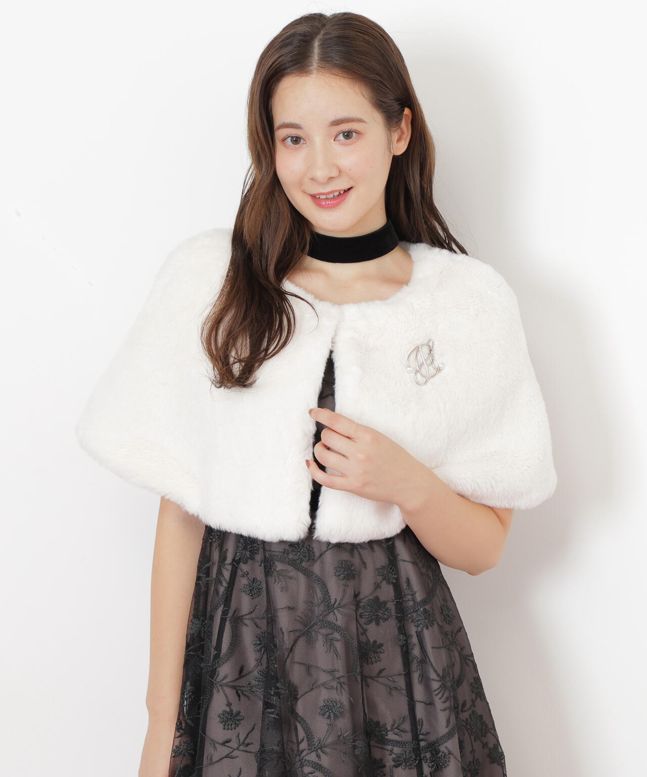 <mikuさんコラボ>フェイクファーケープ