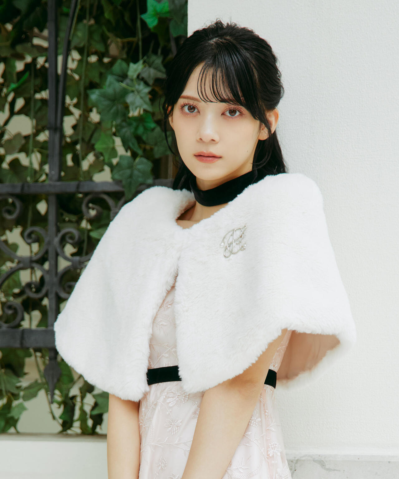 <mikuさんコラボ>フェイクファーケープ