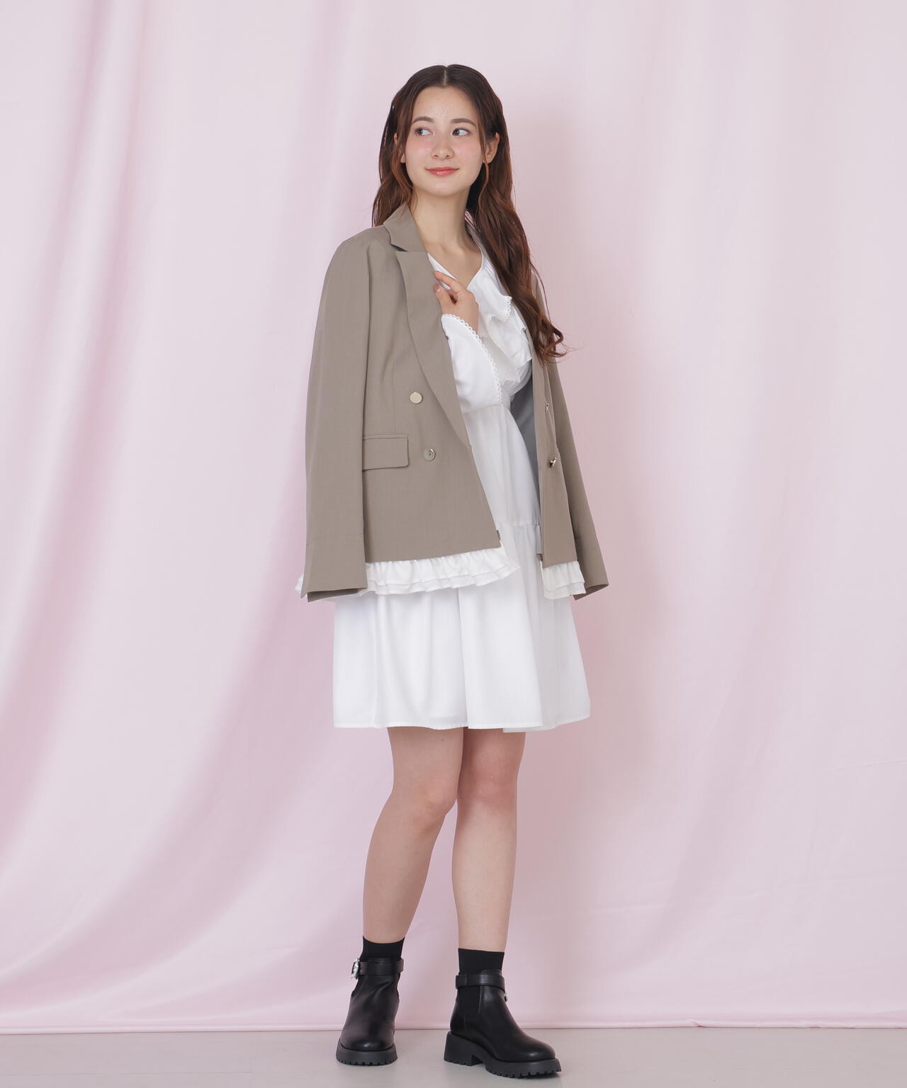 170cm 着用サイズ:FR