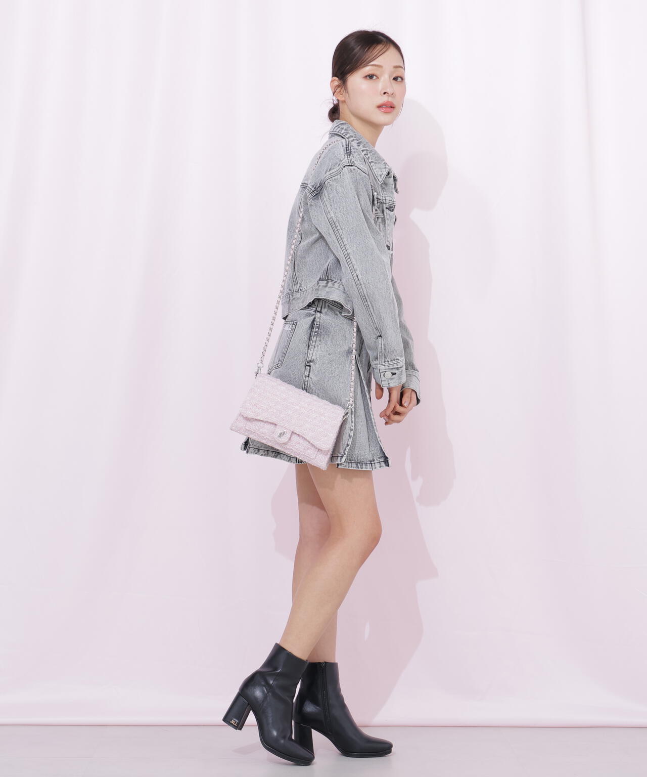 構築パネルデニムジャケット