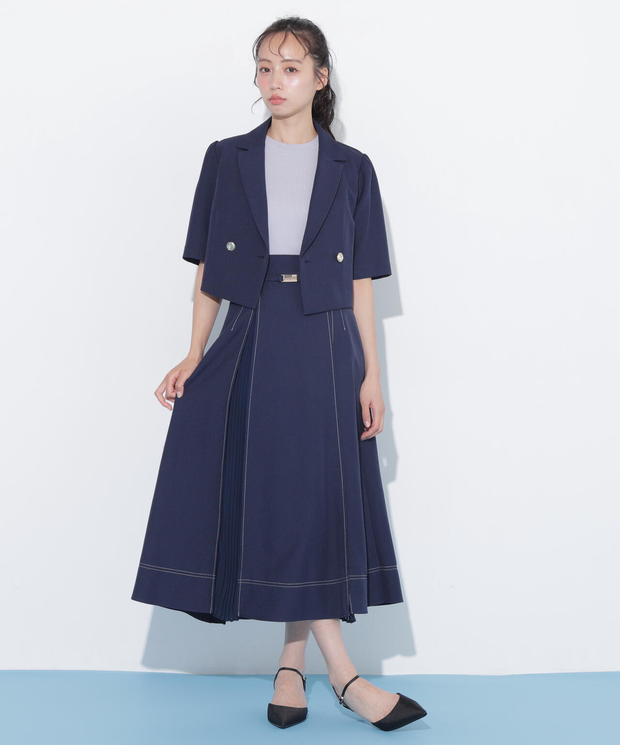 160cm 着用サイズ:FR