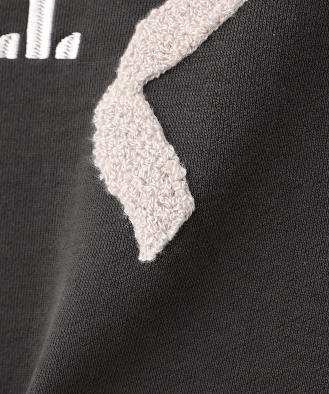 サガラ刺繍リボンロゴスウェット