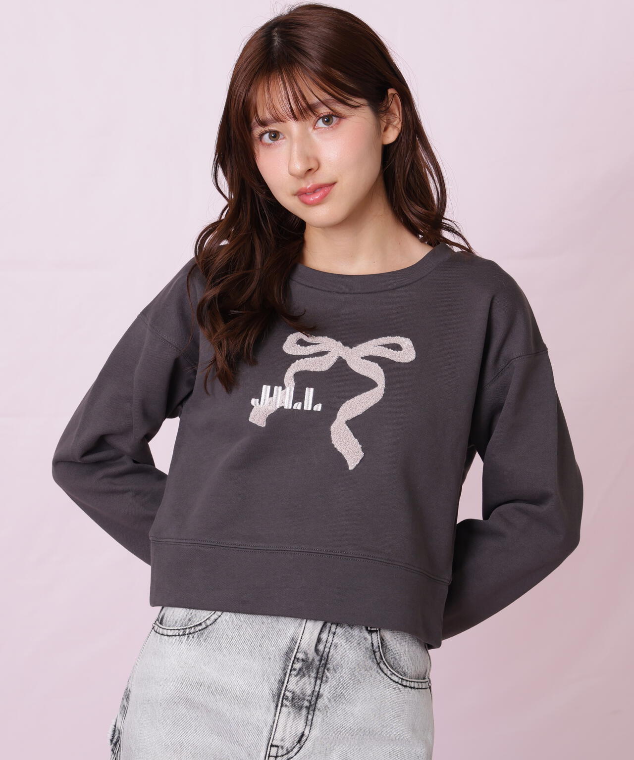 サガラ刺繍リボンロゴスウェット
