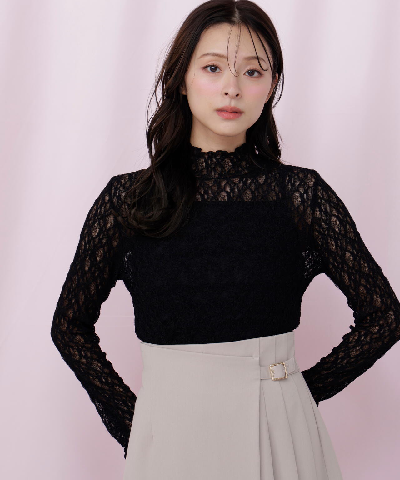 レースカットソートップス