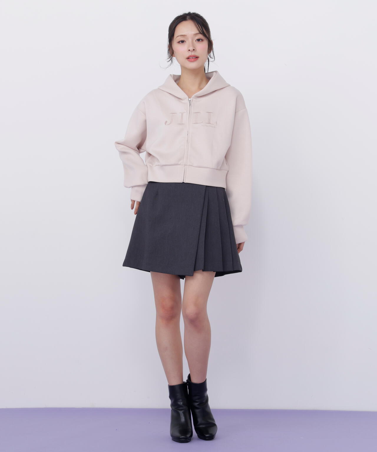 170cm 着用サイズ:FR