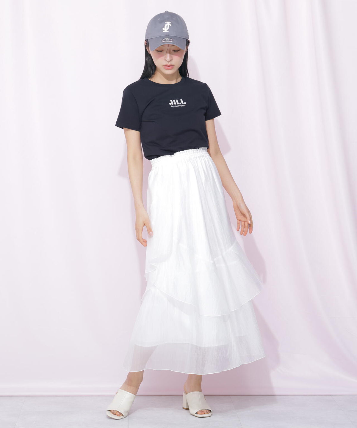170cm 着用サイズ:FR