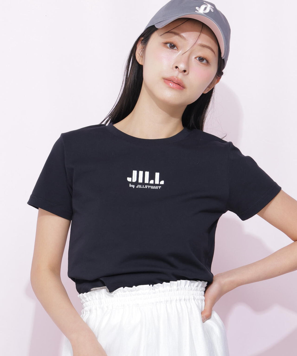 ショート丈刺繍ロゴTシャツオーガニックコットン