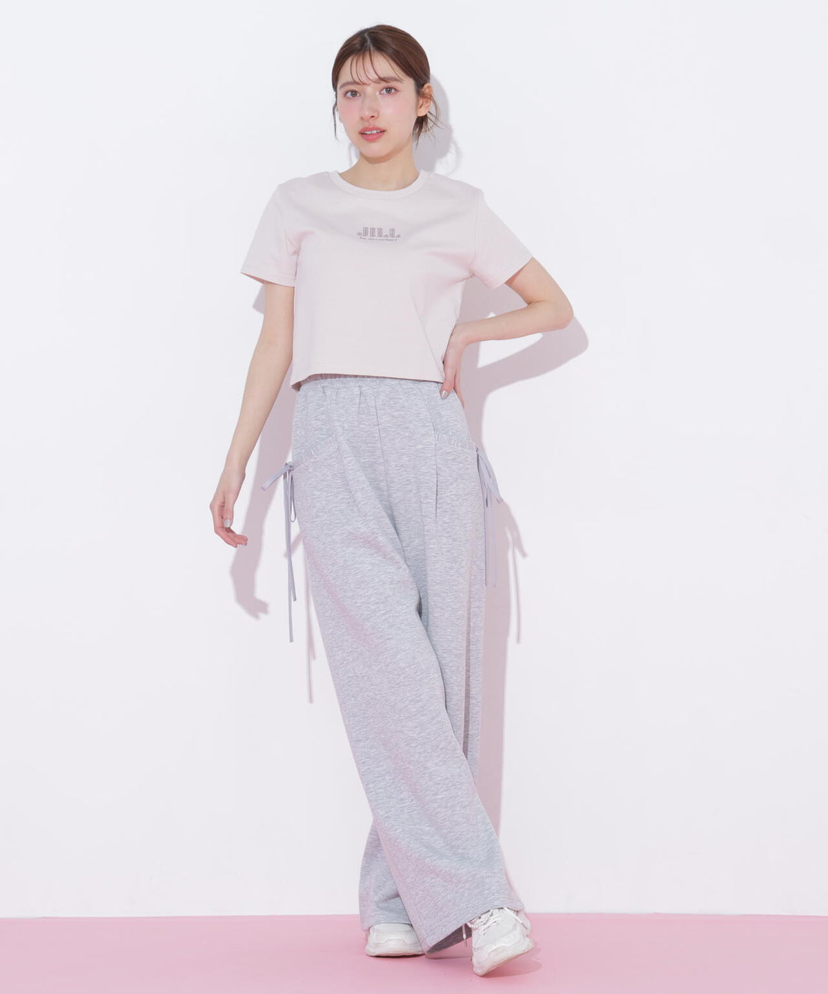 ショート丈刺繍ロゴTシャツオーガニックコットン