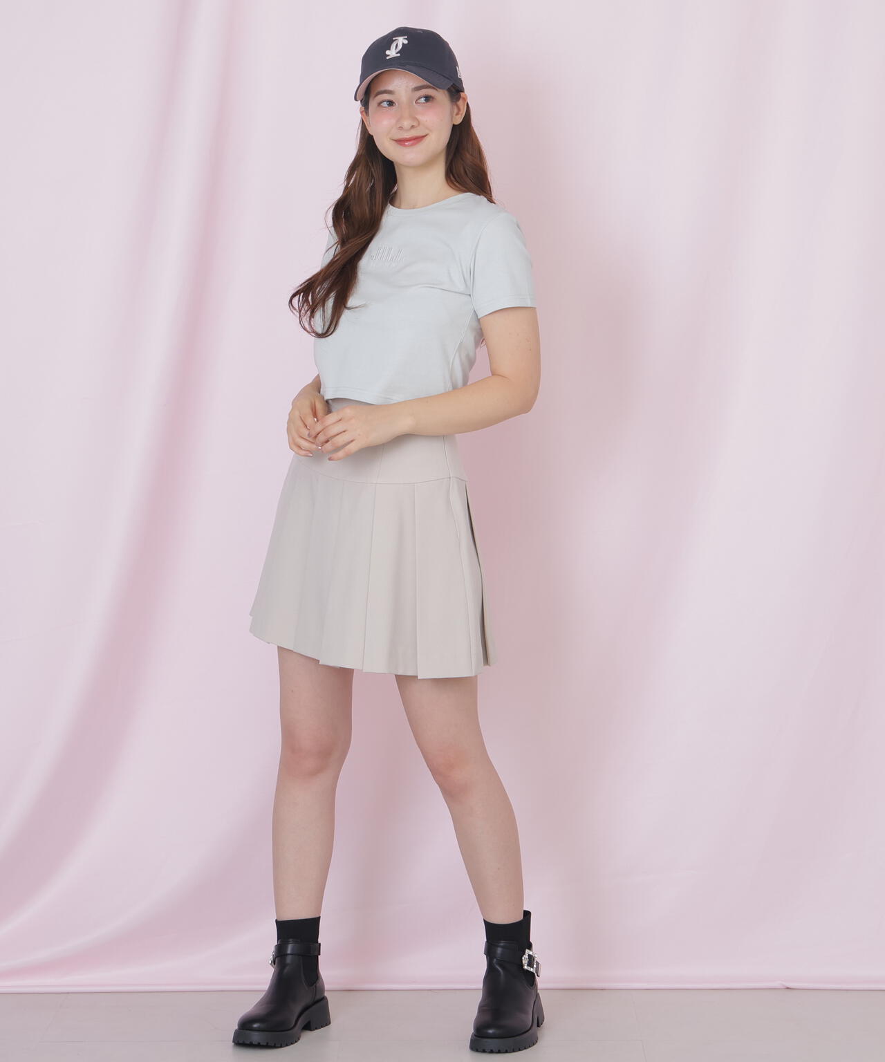 166cm 着用サイズ:FR