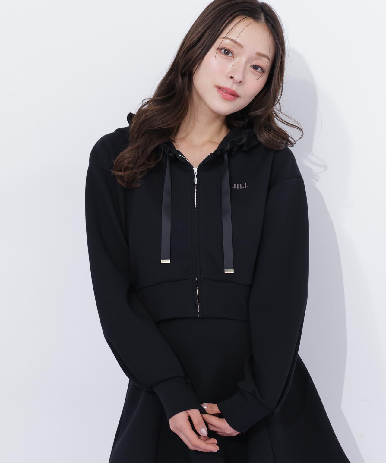 ダイバーセットアップ フリルパーカー