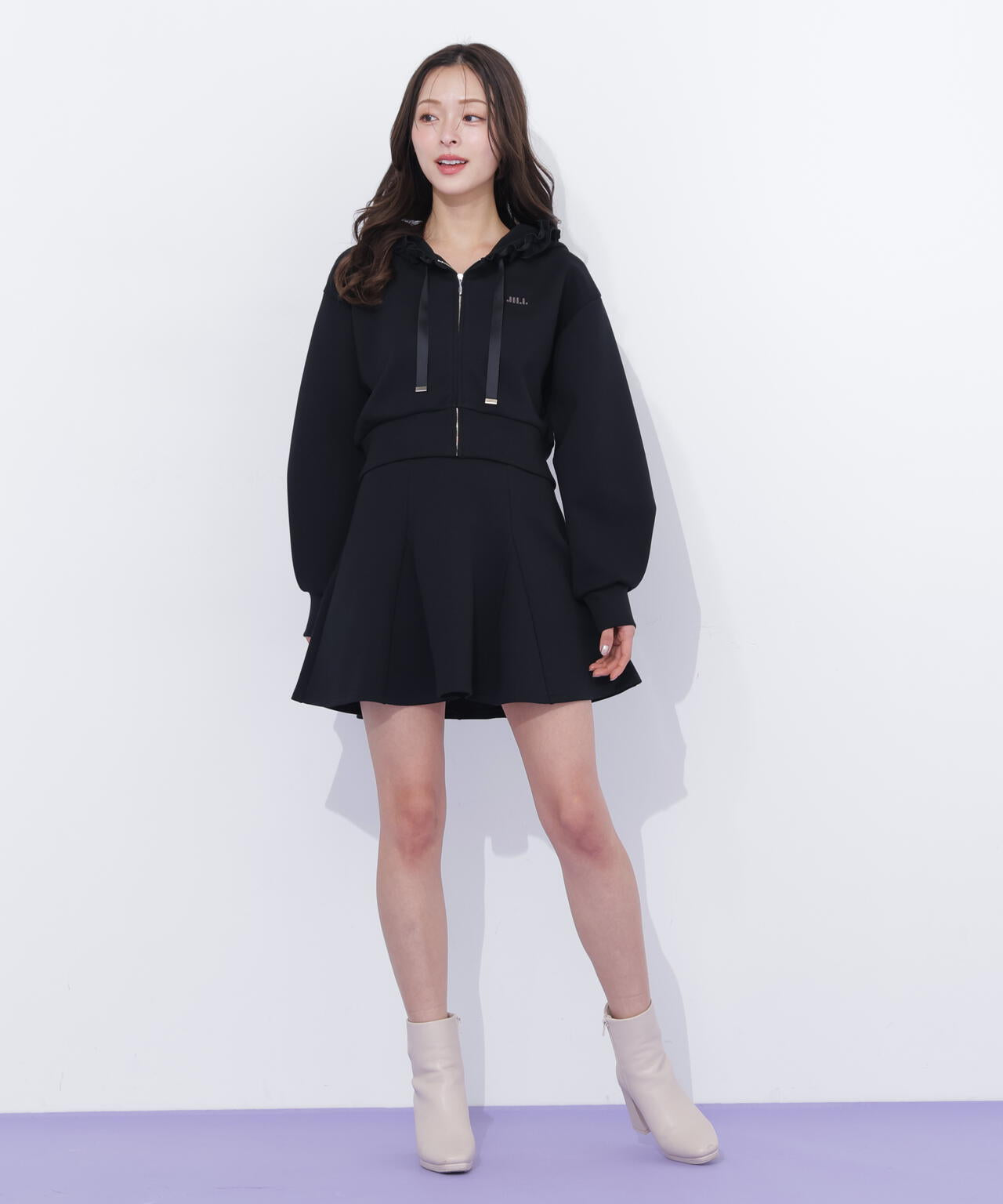 ダイバーセットアップ フリルパーカー