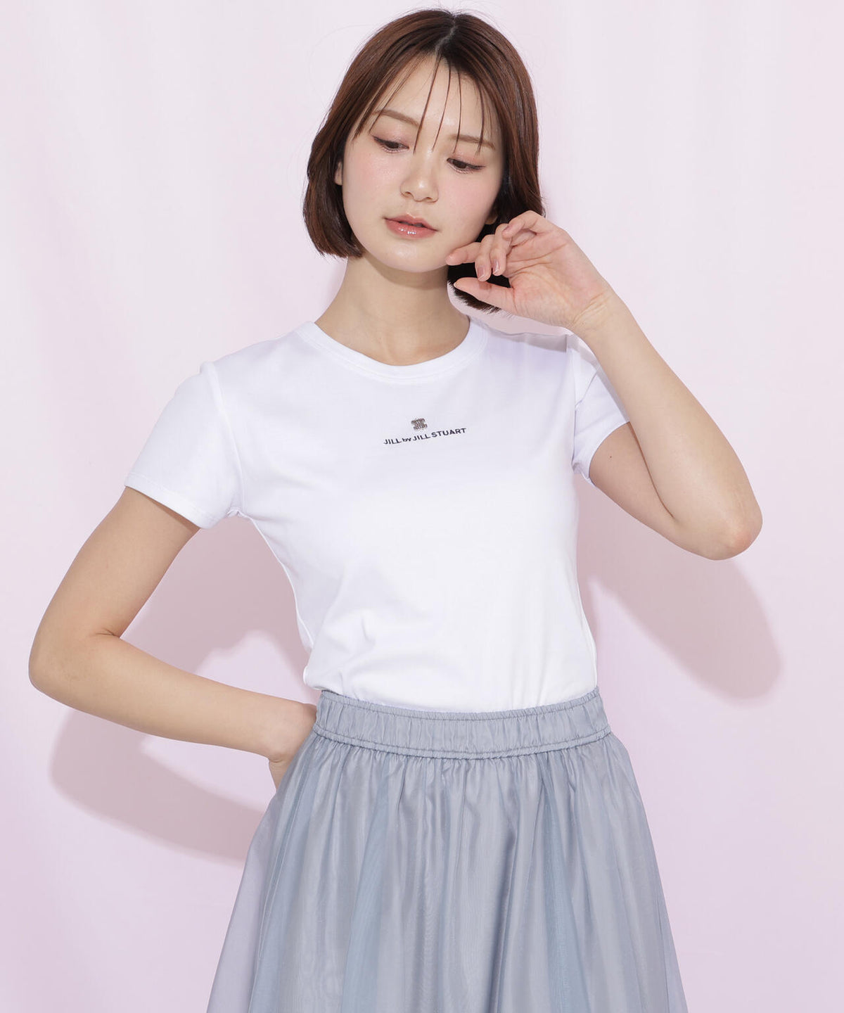 コンパクトワンポイントロゴTシャツ