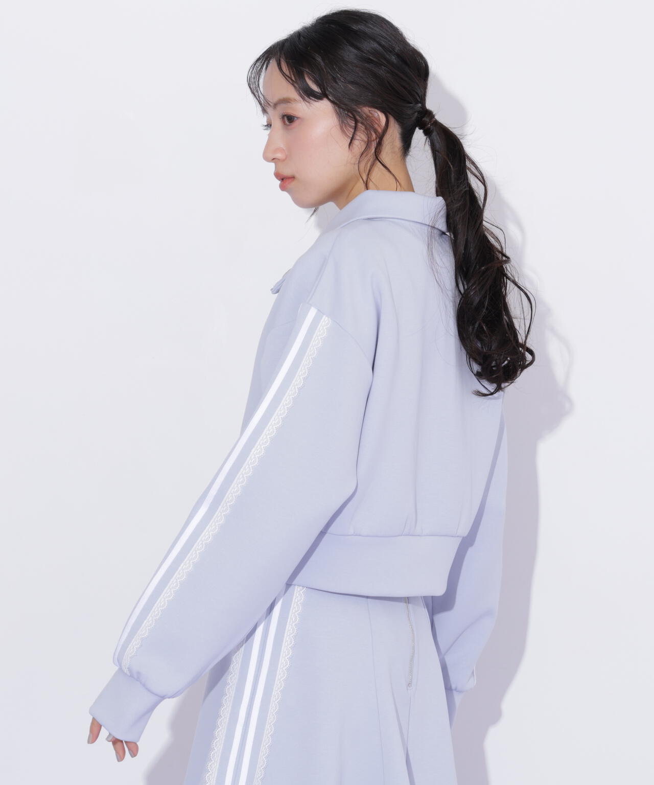 160cm 着用サイズ:FR