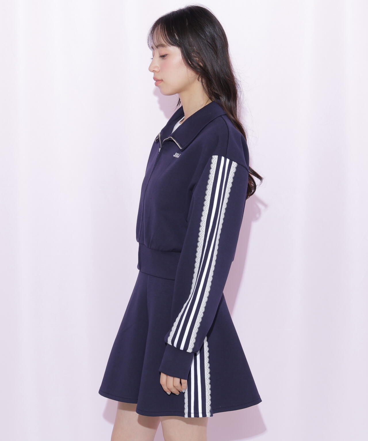 160cm 着用サイズ:FR