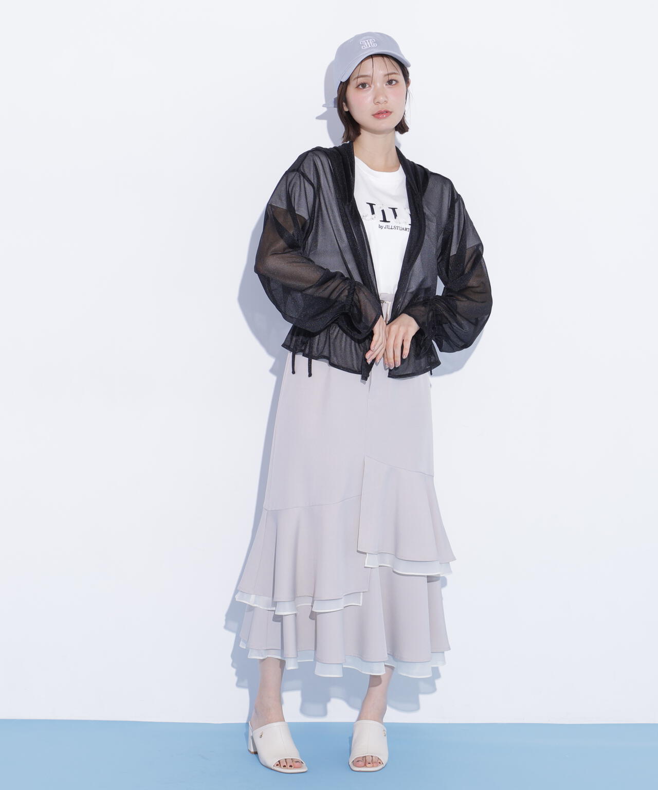 162cm 着用サイズ:FR