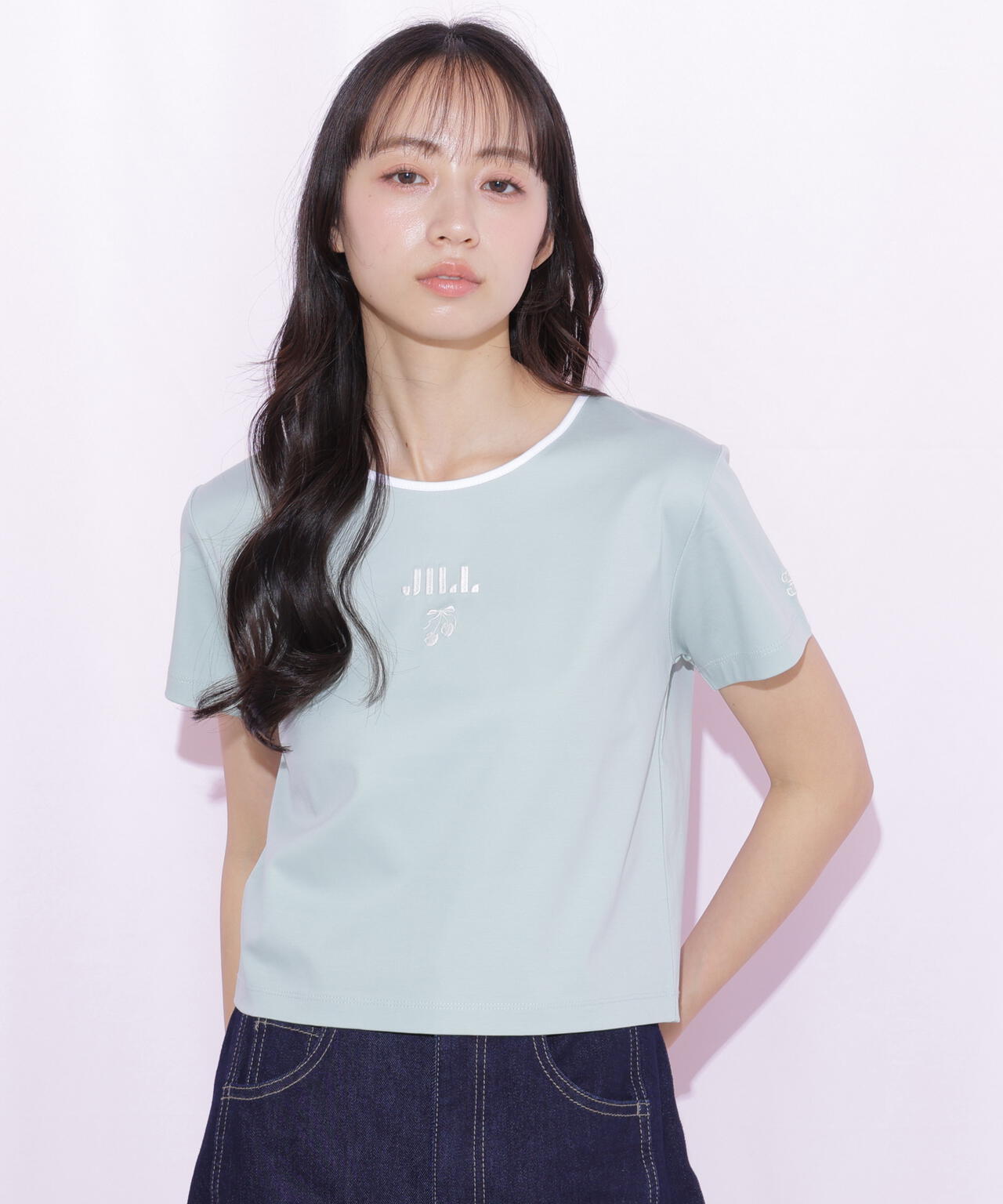 160cm 着用サイズ:FR