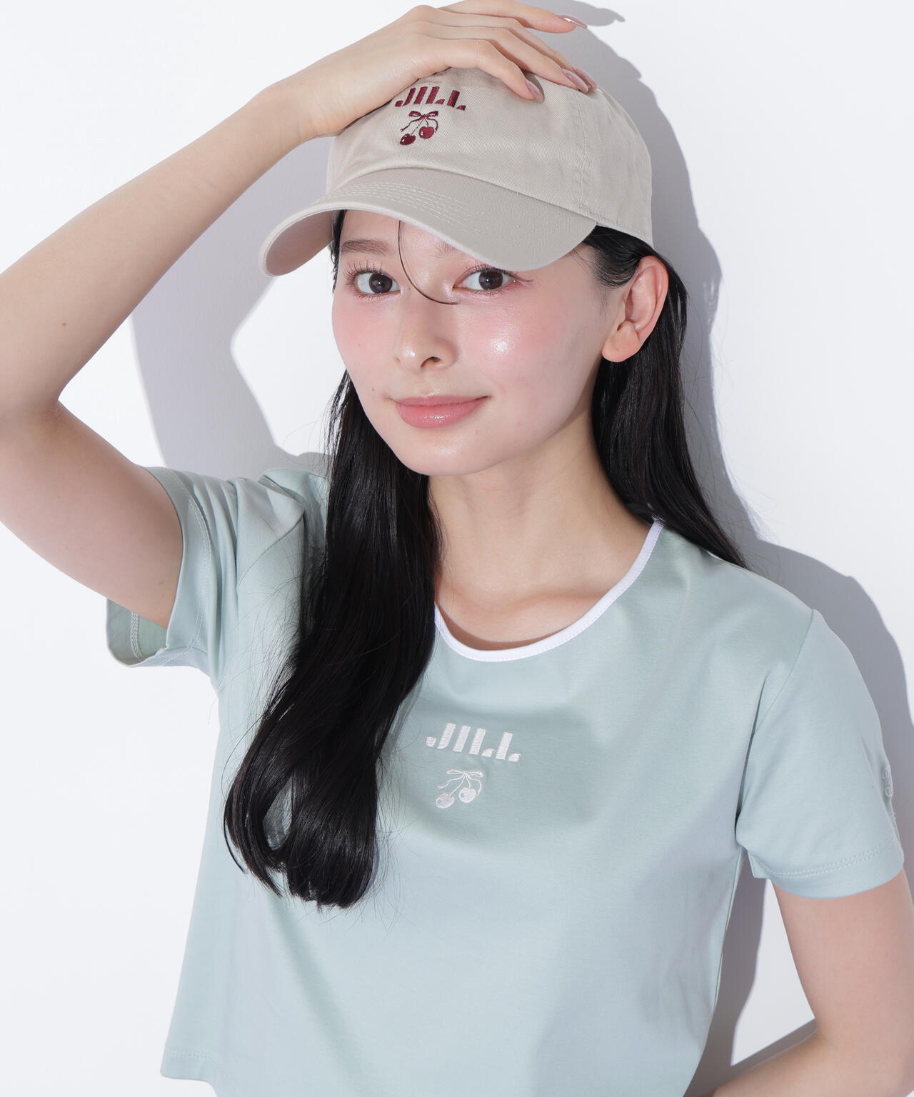 160cm 着用サイズ:FR