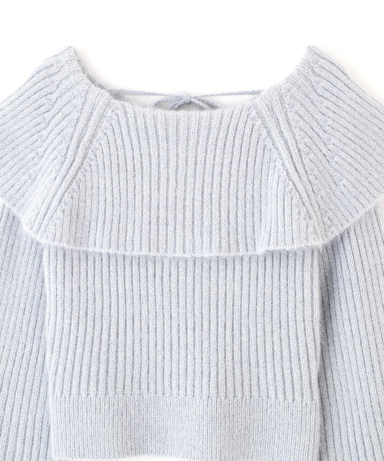 ふわふわケープニット