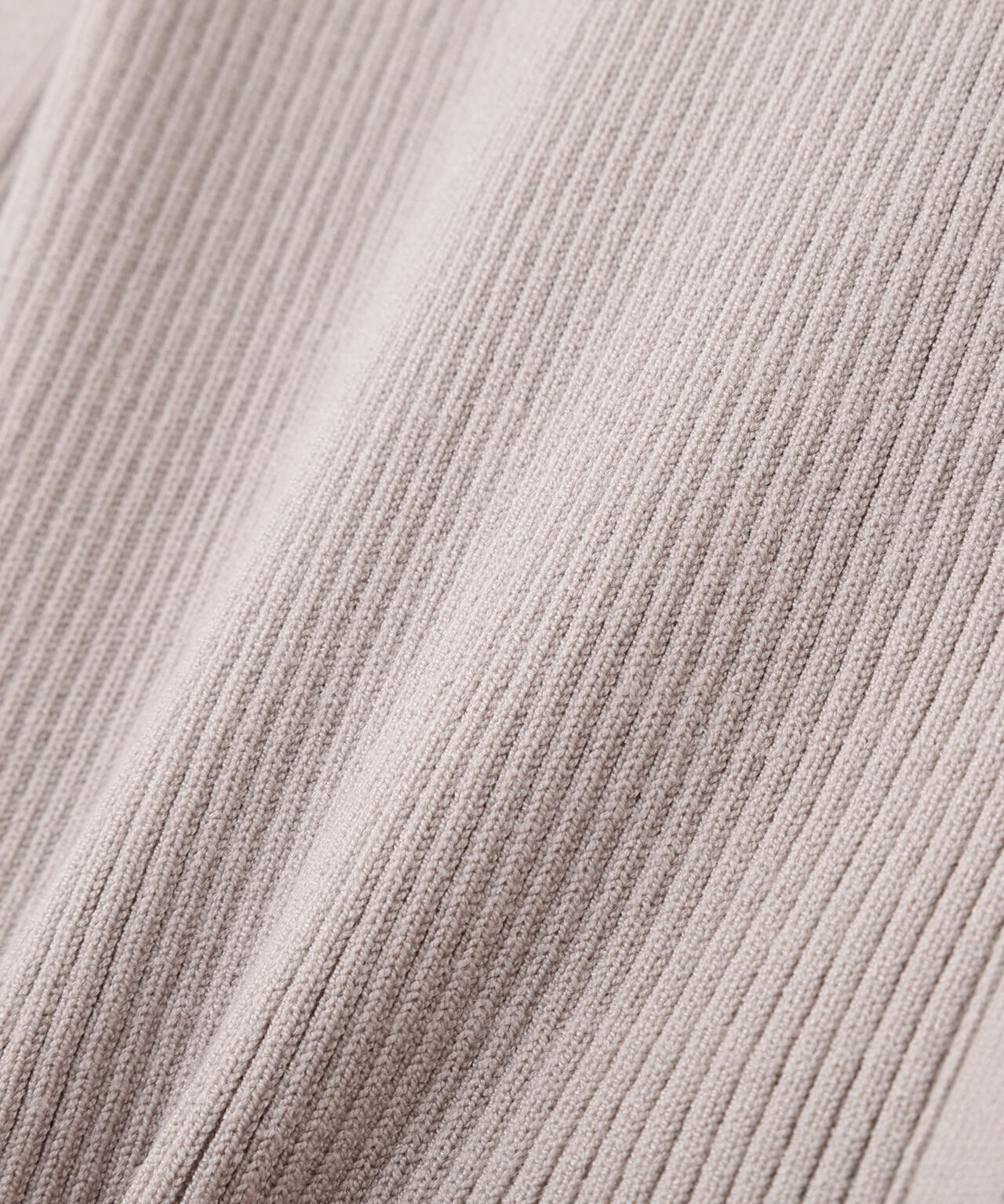 ケープリブニット